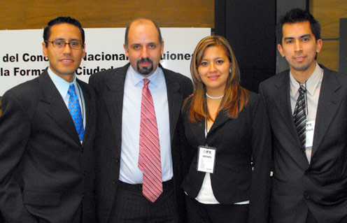 Radio Universidad de la UAEH gana concurso nacional convocado por el IFE