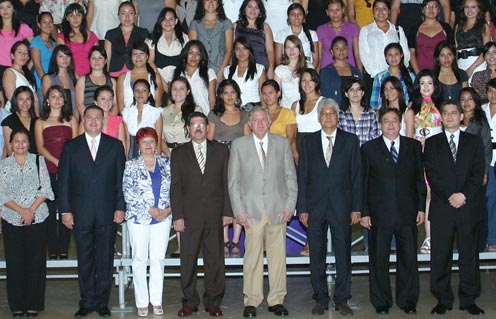 Ingresan a la Universidad Autónoma de Nuevo León 323 Estudiantes de Intercambio académico