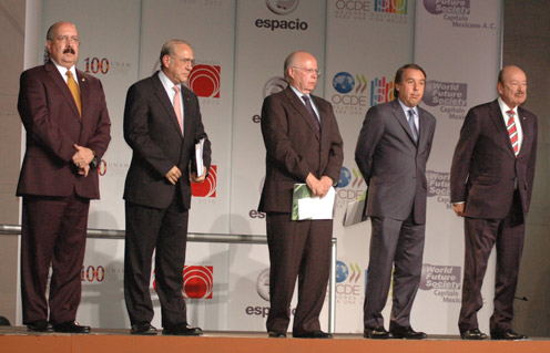 Ideas y propuestas en el Encuentro en México 2010, Construyendo Futuros