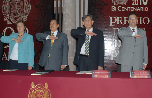 Celebra Universidad Michoacana de San Nicolás de Hidalgo 93 años de vida