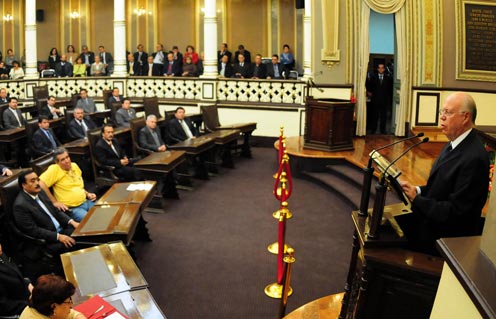 Los problemas no se resuelven con disimulo,  ocultamiento o negación: José Narro Robles