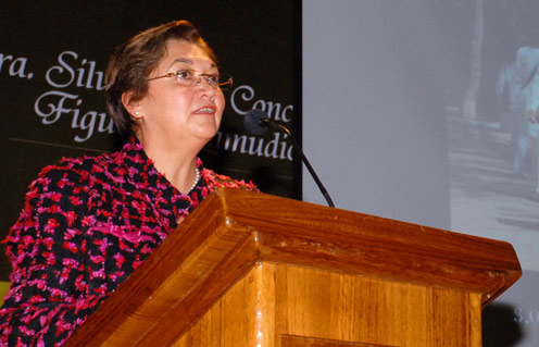 Silvia Figueroa Zamudio presentó el informe de su administración 2007-2010