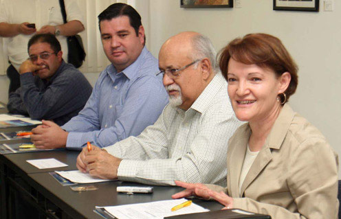 Se reúnen en la Universidad de Colima universidades de ANUIES para intercambiar experiencias exitosas