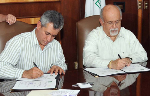 Refrenda la Universidad de Colima convenio con el IMSS  para fomentar la cultura de prevención en salud