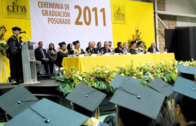 Más de 100 bajacalifornianos obtienen posgrado avalado por CETyS