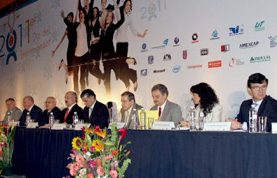 Alonso Lujambio puso en marcha el Día del Emprendedor