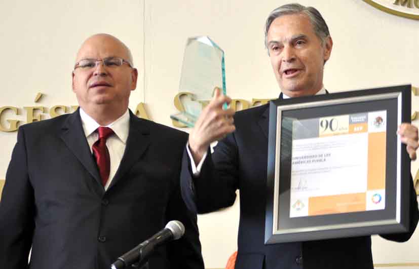 Reconocen a la  Universidad de las Américas Puebla, como una institución de excelencia