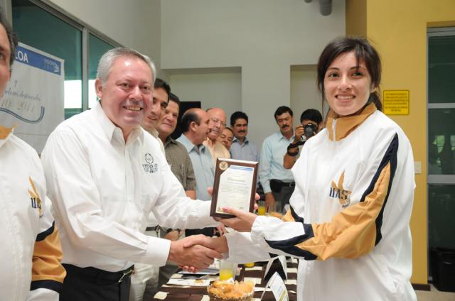 Reconoce la Universidad Autónoma de Sinaloa a ganadores de Universiada Nacional