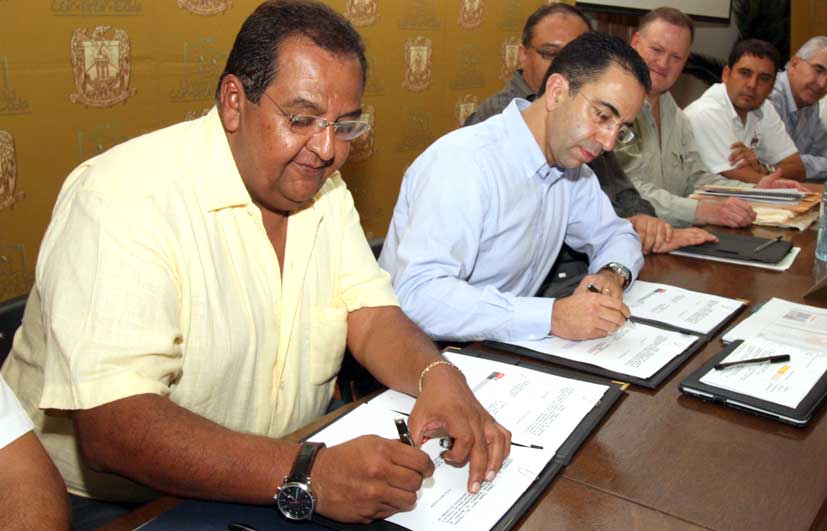 Satisfactoria, participación de la Universidad Autónoma de Coahuila en apoyo a la comunidad: STyPS