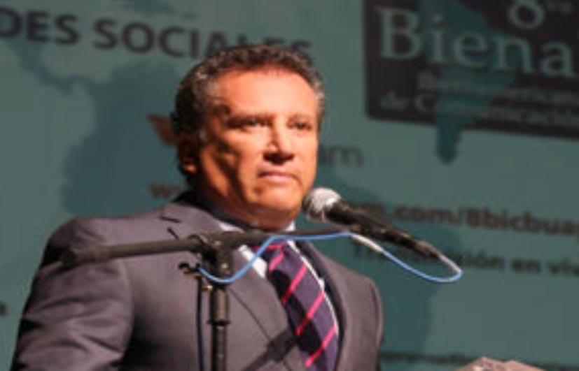 Inaugura Enrique Agüera Ibáñez bienal iberoamericana de comunicación