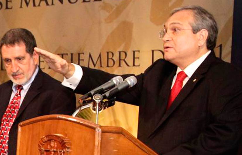 Rinde protesta José Manuel Cabrera Sixto como Rector General de la Universidad de Guanajuato