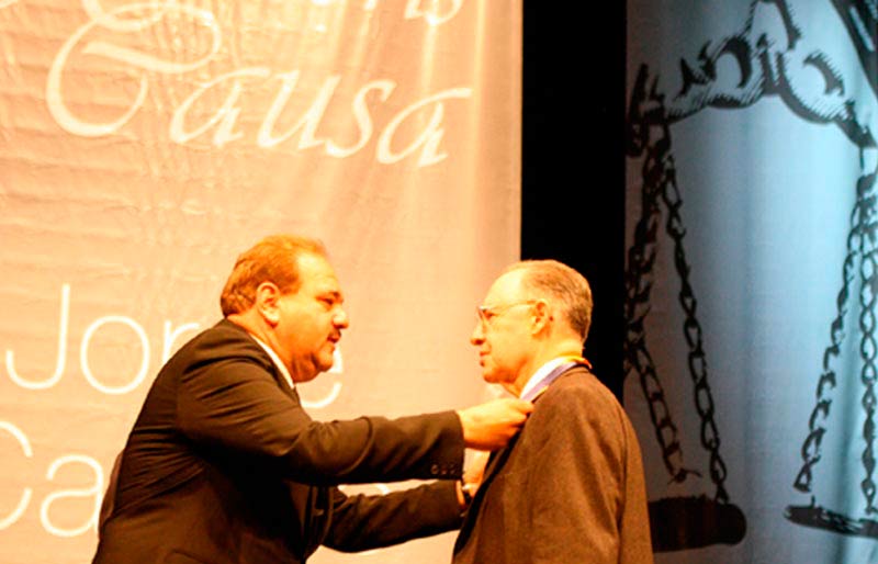 Entrega la UASLP doctorado Honoris Causa a Jorge Carpizo