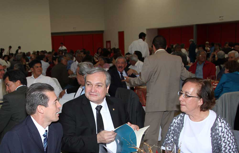 Reconoce la Universidad de Guanajuato labor de jubilados y pensionados