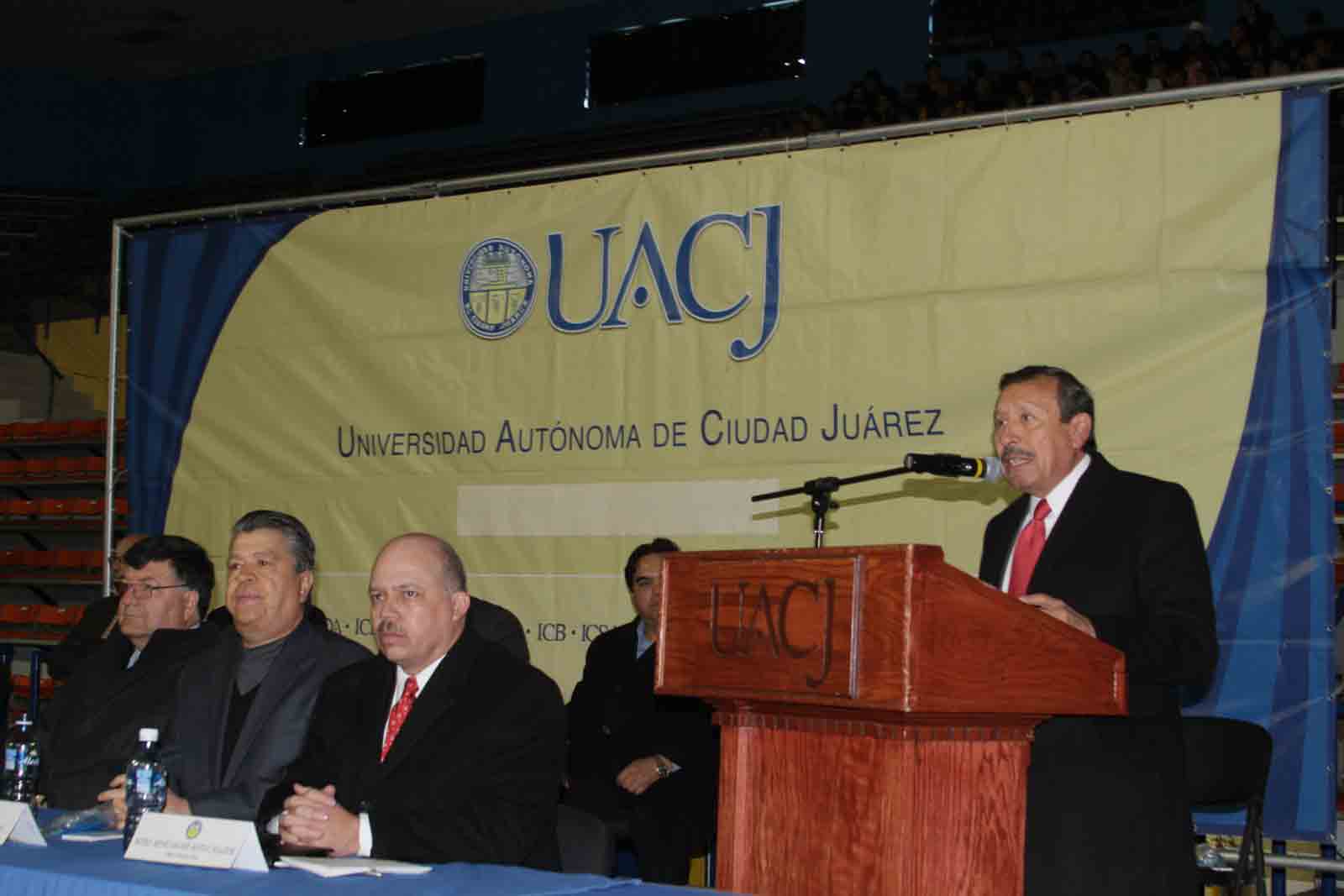 Imparten en la Universidad Autónoma de Ciudad Juárez curso de inducción a alumnos de nuevo ingreso
