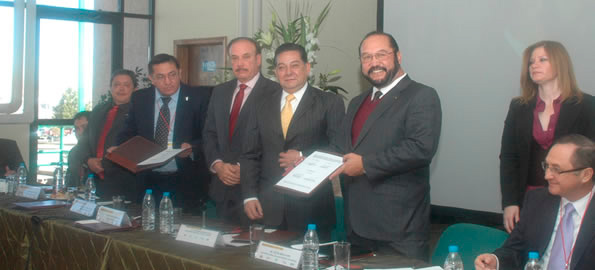 El Centro de Investigación en Materiales Avanzados firma convenio con la Universidad Tecnológica de Chihuahua