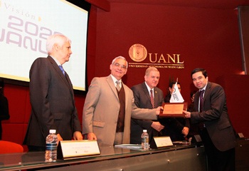 Obtiene la Universidad Autónoma de Nuevo León reconocimiento a la calidad educativa