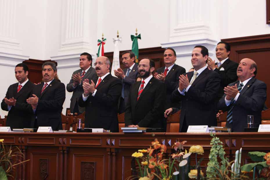 Tercer informe de Eduardo Gasca Pliego, en la Universidad Autónoma del Estado de México