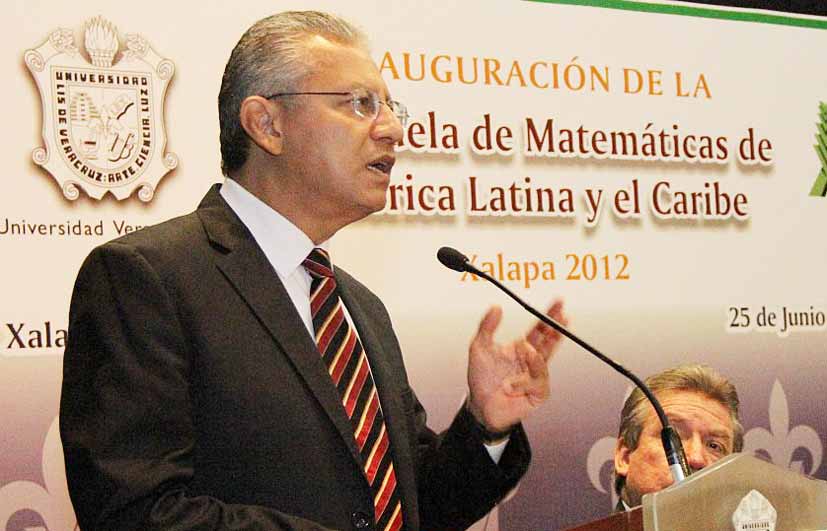 Matemáticas, fundamentales en el conocimiento científico