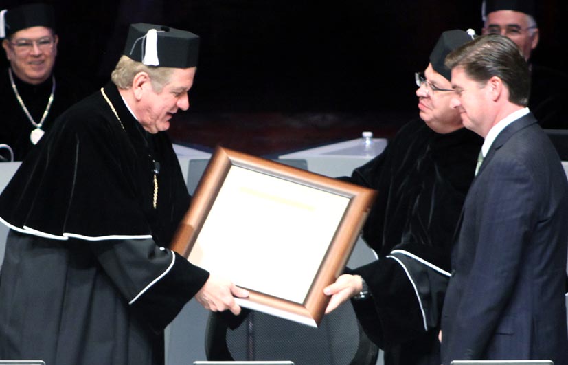 Presentó Jesús Ancer Rodríguez su Tercer Informe de labores y rindió protesta como rector de la UANL para el periodo 2012-2013
