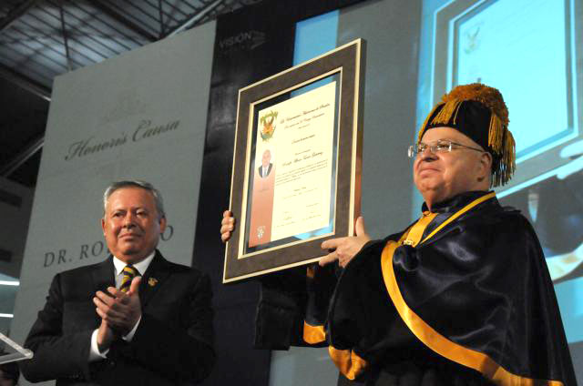 Entregó la Universidad Autónoma de Sinaloa Doctorado Honoris Causa a Rodolfo Tuirán