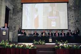 Humberto Veras Godoy rindió su informe de actividades 2012 al frente de la UAEH