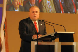 El rector José Ma. Leal Gutiérrez, presentó su tercer informe de labores al frente de la Universidad Autónoma de Tamaulipas