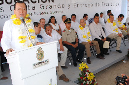 El rector de la Universidad autónoma de Guerrero y el Gobernador del Estado   Inauguraron el Campus Regional Costa Grande