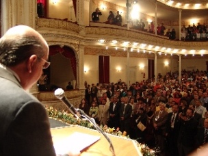 Rafael López Castañares, inauguró el 7º Coloquio Nacional de Formación Docente del Nivel Medio Superior en el Teatro Fernando Calderón