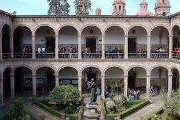 UMSNH, balance positivo en 2013