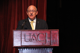 Presentó I Informe de actividades Rector de la UACJ
