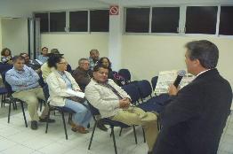 Analizan docentes de UNICACH cambios en el sistema educativo