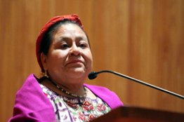 Rigoberta Menchú pide replantear relación con pueblos indígenas