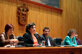 La preparación académica de las mujeres posibilita su acceso al poder 