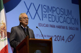 Invitan a repensar los modelos educativos y a educar en colaboración