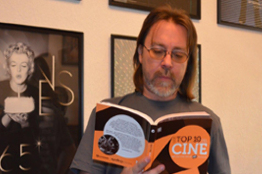 Presenta UDLAP libro Los Top 10 del Cine, una guía con más de 1000 películas