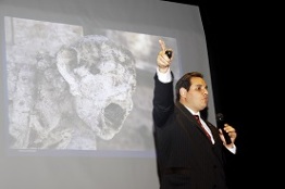 Imparten conferencia magistral sobre “energía renovable”