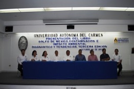 Presentan en la UNACAR el libro ‘Golfo de México, Contaminación Impacto Ambiental; Diagnostico y Tendencias’