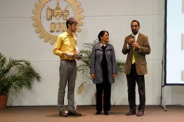 Científico y divulgador de la ciencia norteamericano imparte interesante conferencia en el ITA