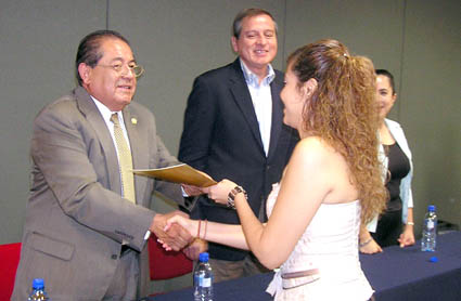 Inicia segunda etapa del Centro de  Excelencia Tecnológica en Estándares Abiertos de CETYS