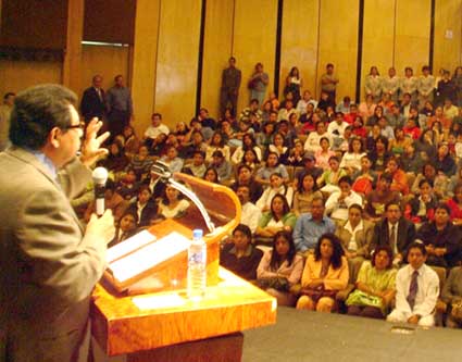 Inició el ciclo escolar 2006-2007 en la Universidad Autónoma de Tlaxcala