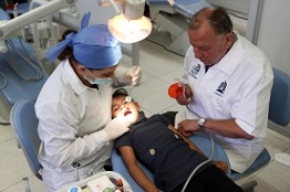 Logra 11 premios Facultad de Estomatología de la UASLP 