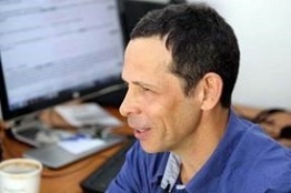 Investigador de la UdeG, Andrei Klimov, recibe medalla Marcos Moshinsky