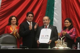 Conmemoran el 40 aniversario de la UAM con sesión solemne en la cámara de diputados