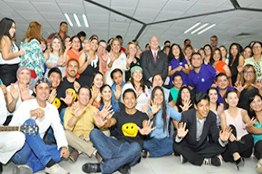 Emotiva presentación de trabajos finales de la segunda generación del Diplomado en Valores