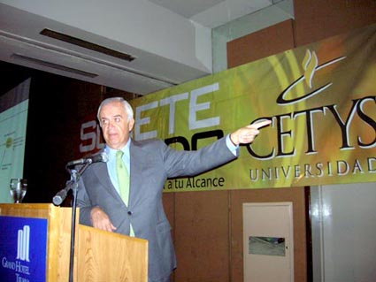 Dictó conferencia el Dr. Pedro Aspe Armella en el CETYS Tijuana