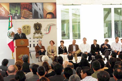 El Presidente de México y el Rector de la UG inauguraron la Unidad Académica para la Cultura y las Artes