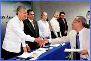 Reconocen labor de la Universidad Veracruzana para alcanzar la excelencia