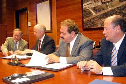 Suscriben convenio de colaboración la Universidad Autónoma de San Luis Potosí y la Universidad de Texas A&M Internacional
