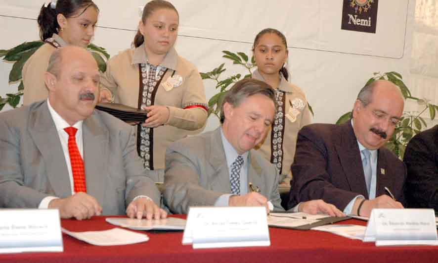 Firmaron SSP, SEP y ANUIES convenios para capacitación universitaria y certificación a policías