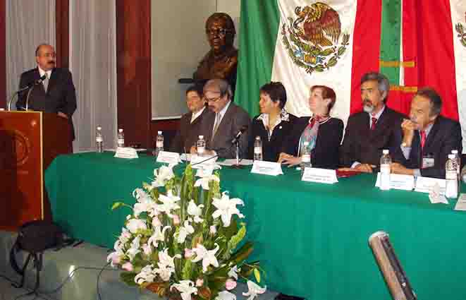 Contribuirá ciencia y tecnología en solución de problemas del Distrito Federal